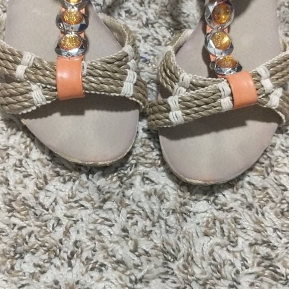 Wedge sandals - Picture 7 of 7